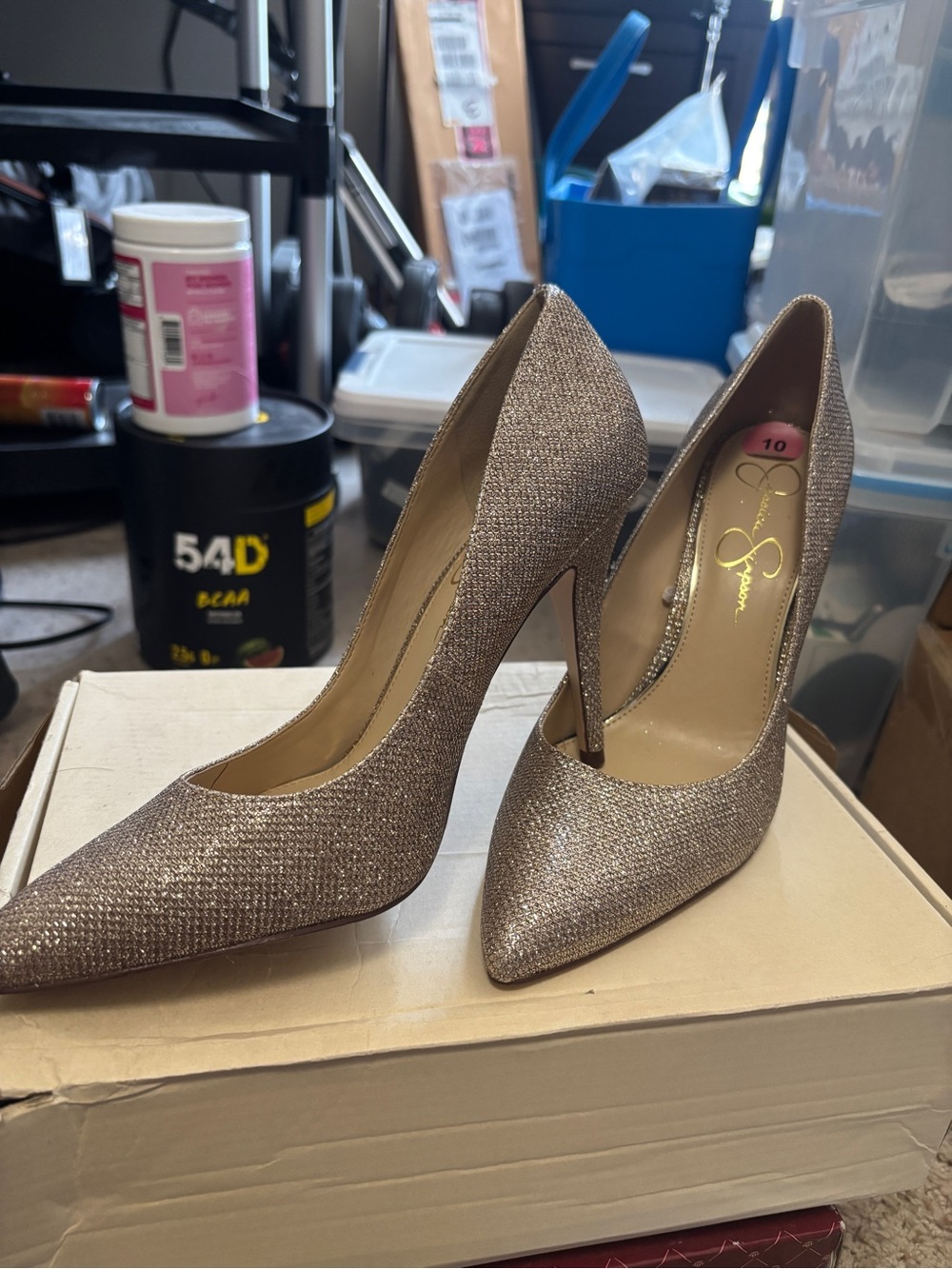 Jessica Simpson Oravia 9 Shimmer Glitter Sparkle Gold Pump Heel Pointed Toe